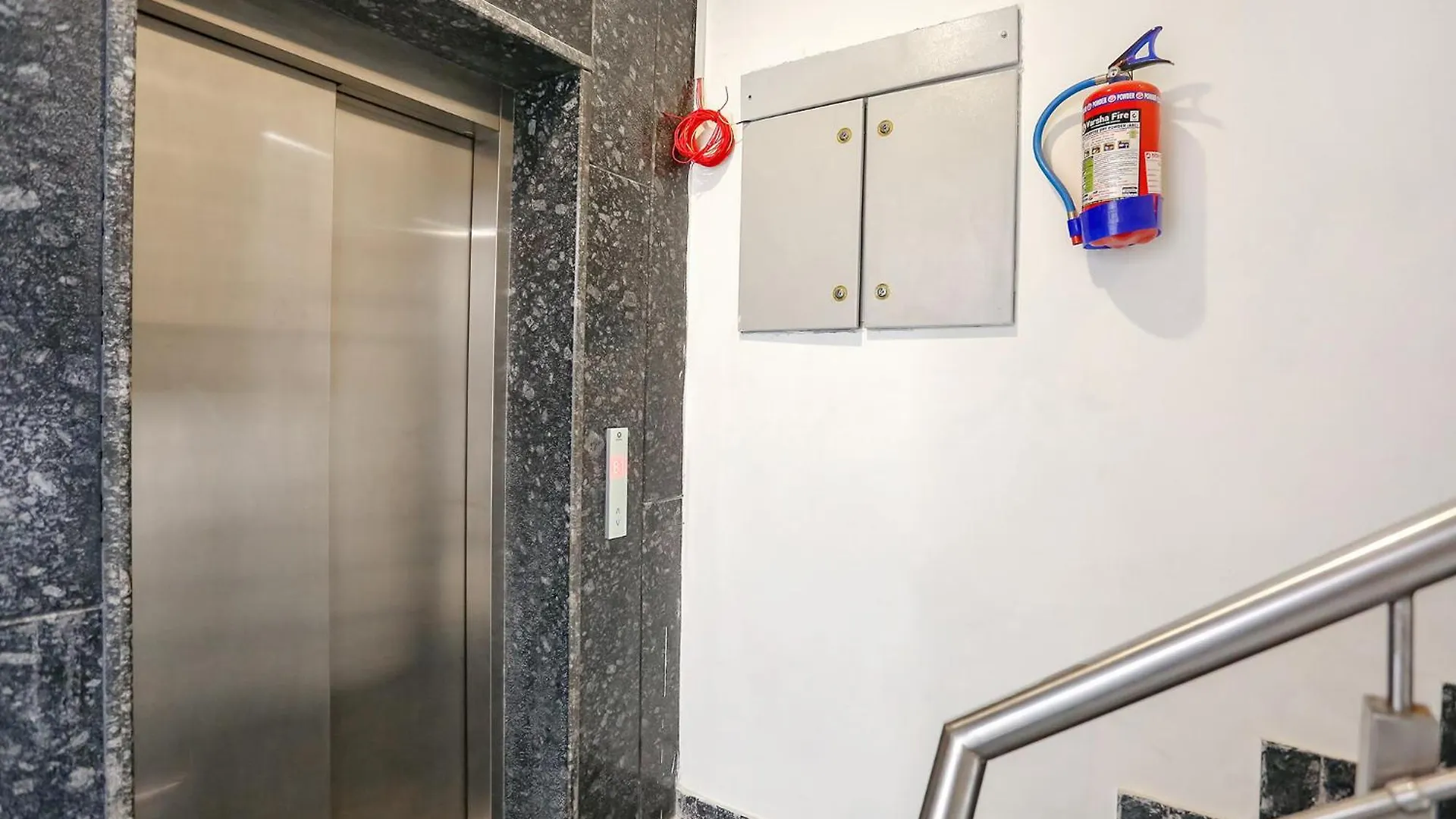 Fabhotel Aerosky Delhi  3*, Delhi (National Capital Territory of India) India